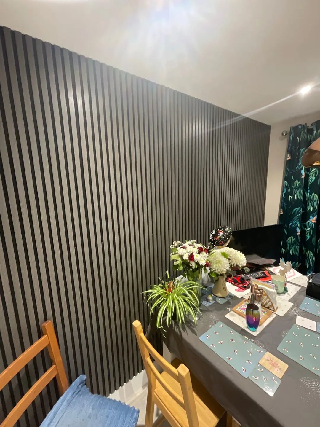 SMOKED OAK slat wall
